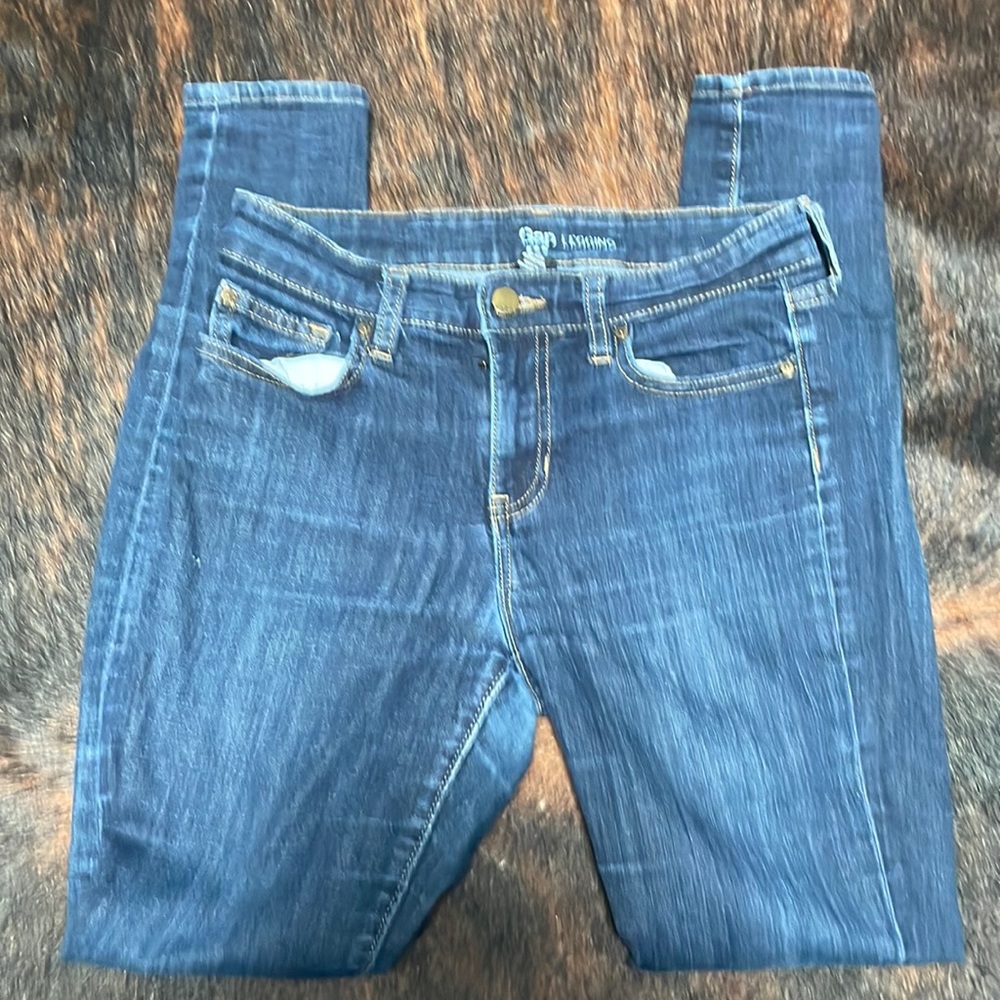 gap, jeans size 4 skinny leg, dark denim